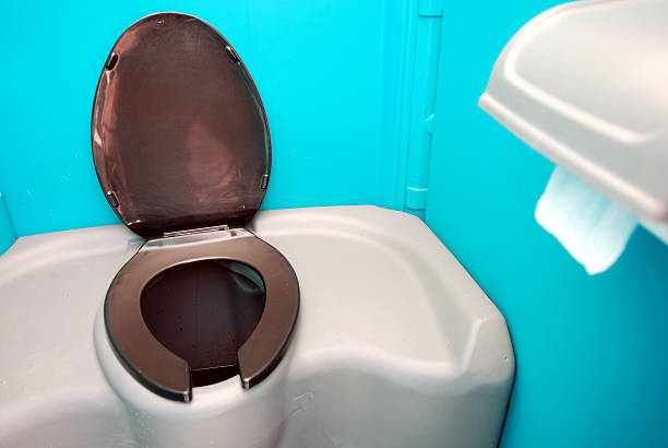 Best Porta potty rental near me  in Aurora, SD